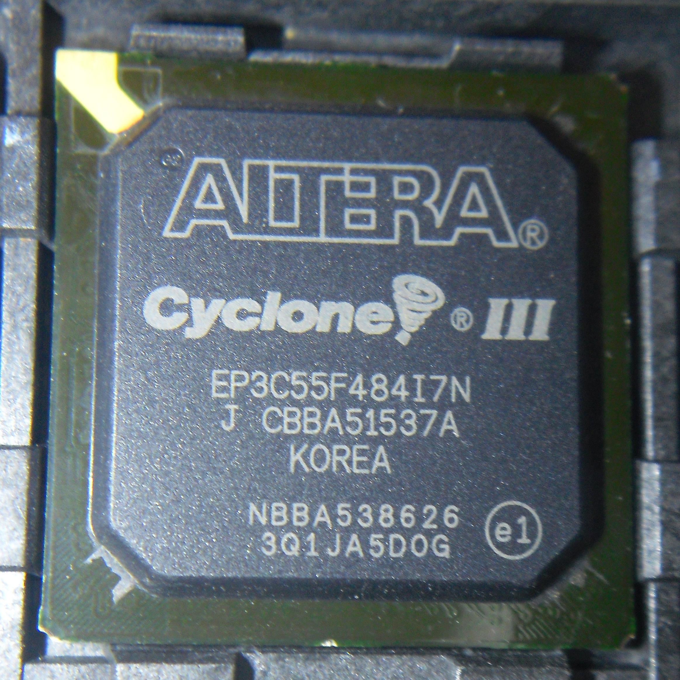 EP3C55F484I7N-Altera