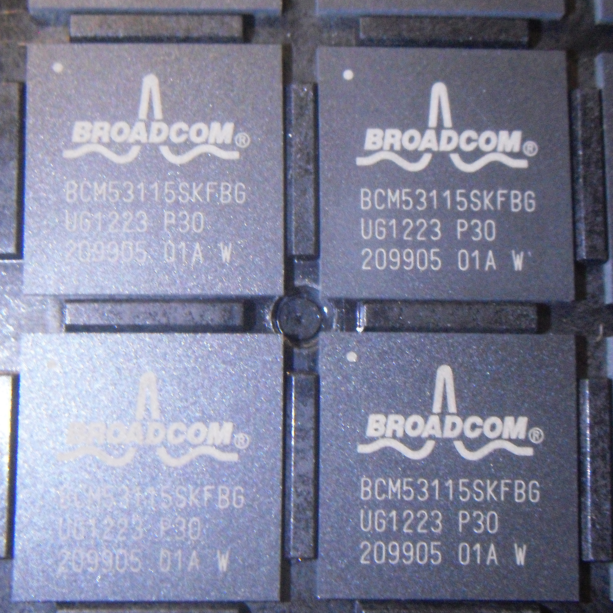 BCM53115SKFBG-Broadcom