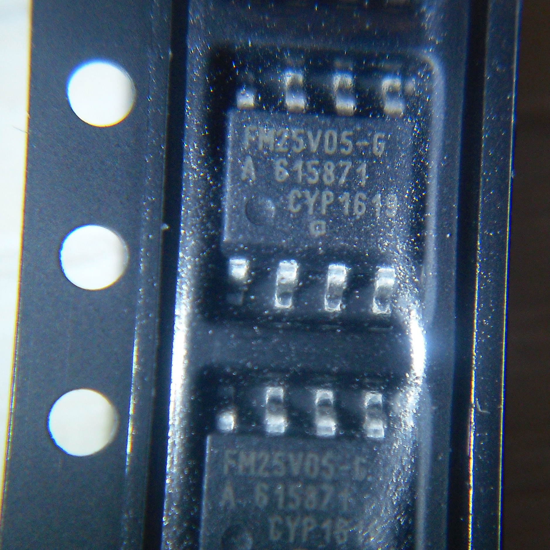 FM25V05-GTR-Cypress