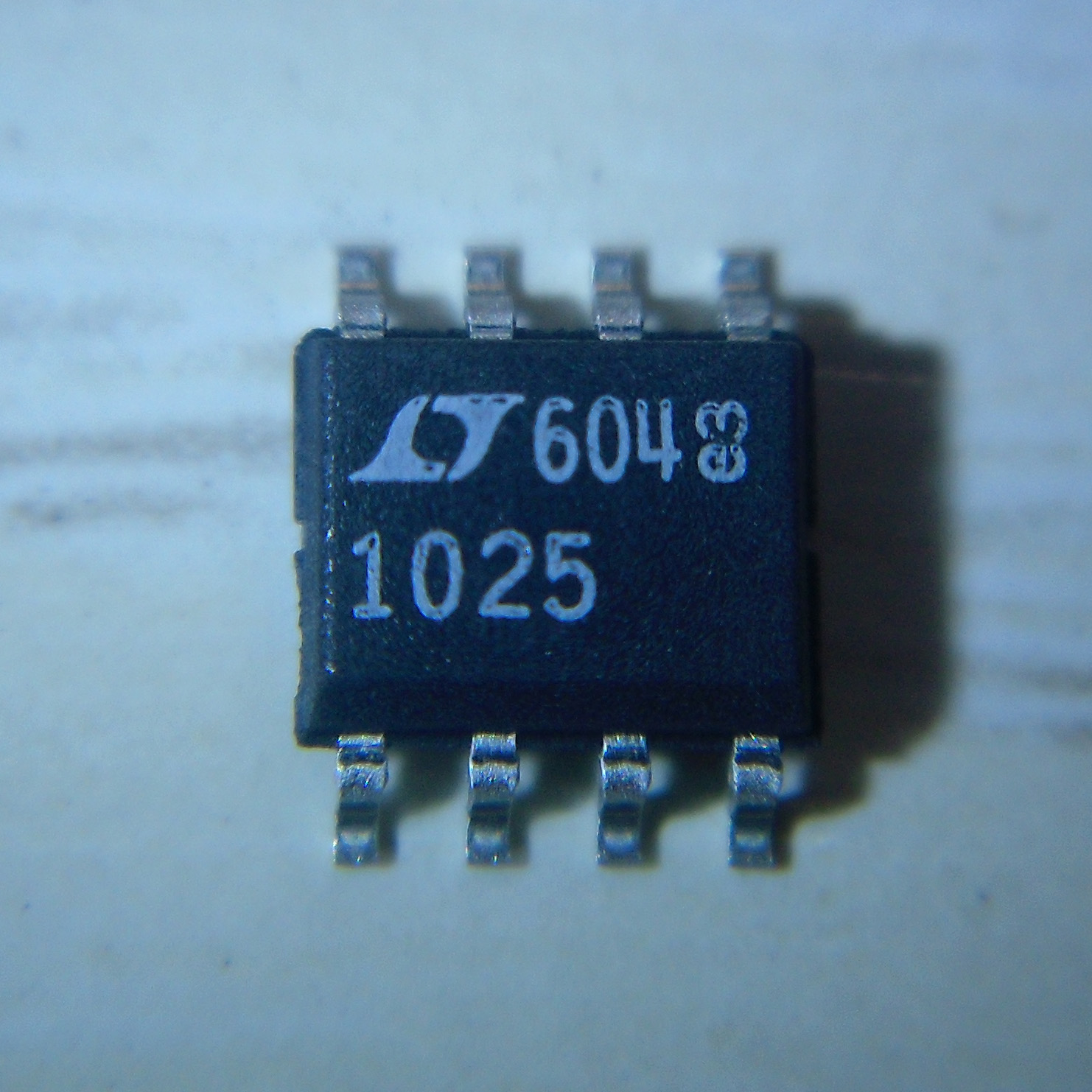 LT1025CS8-Linear