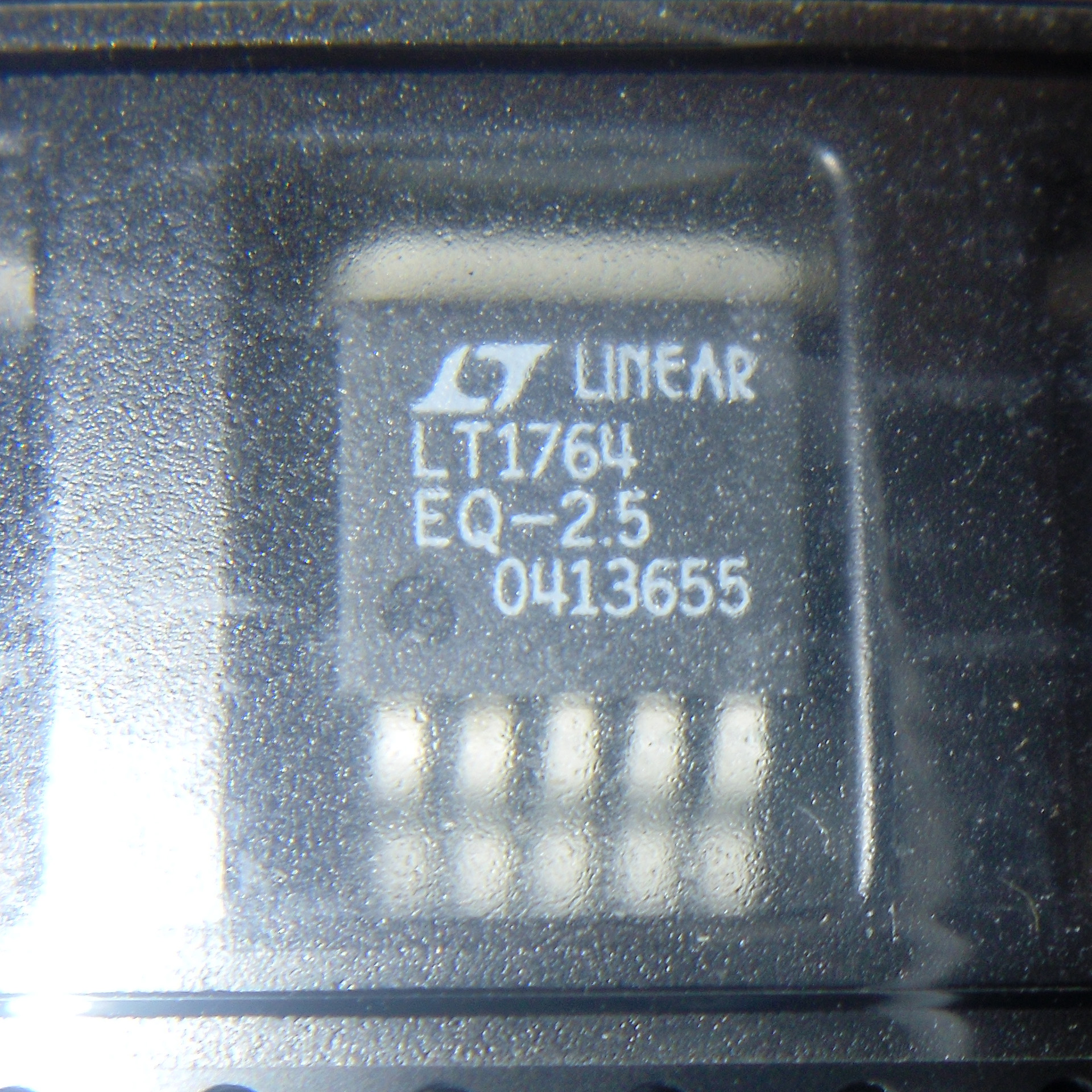 LT1764EQ-2.5-Linear