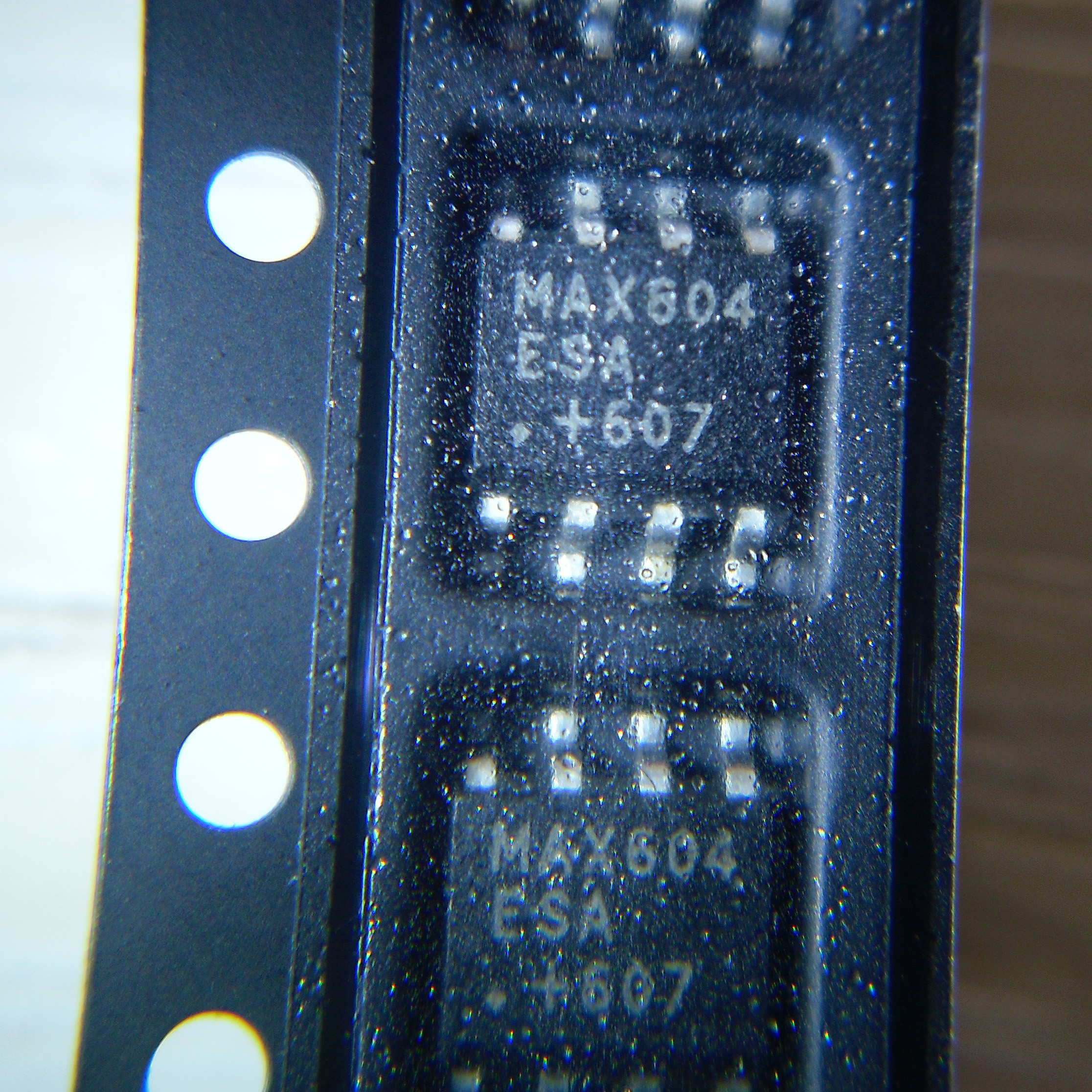 MAX604ESA-T-Maxim