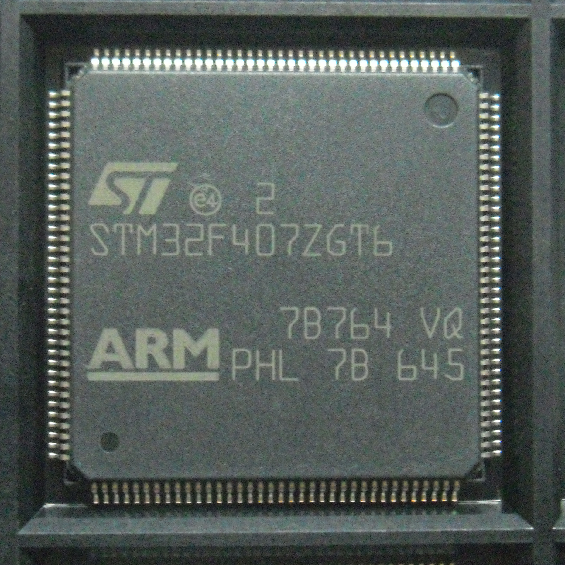 STM32F407ZGT7-ST